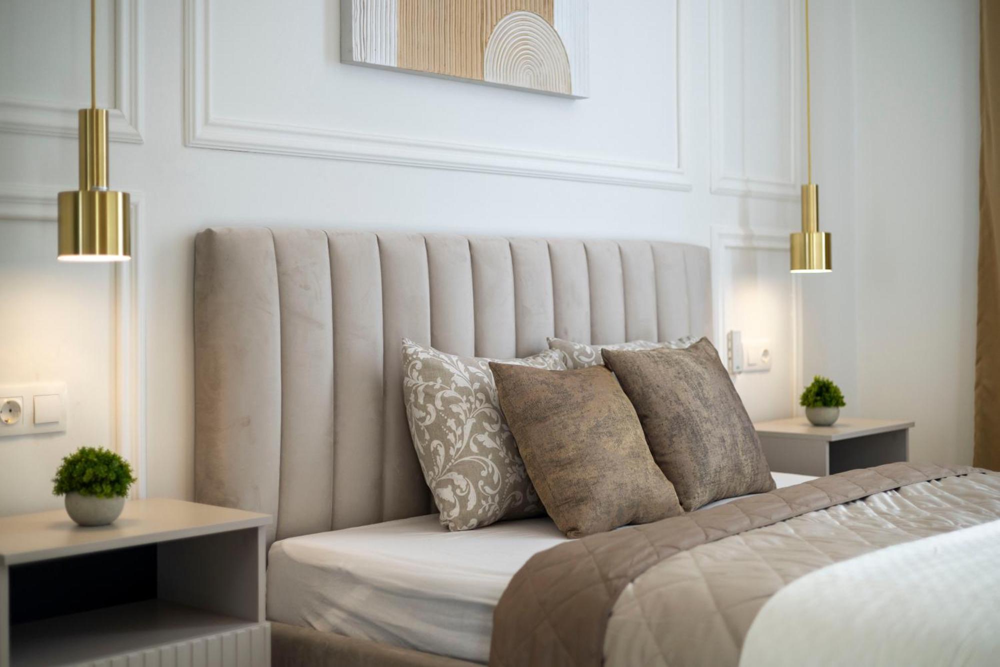 Exclusive & Prestigious Central Residence W/ Balcony Budapest Bagian luar foto