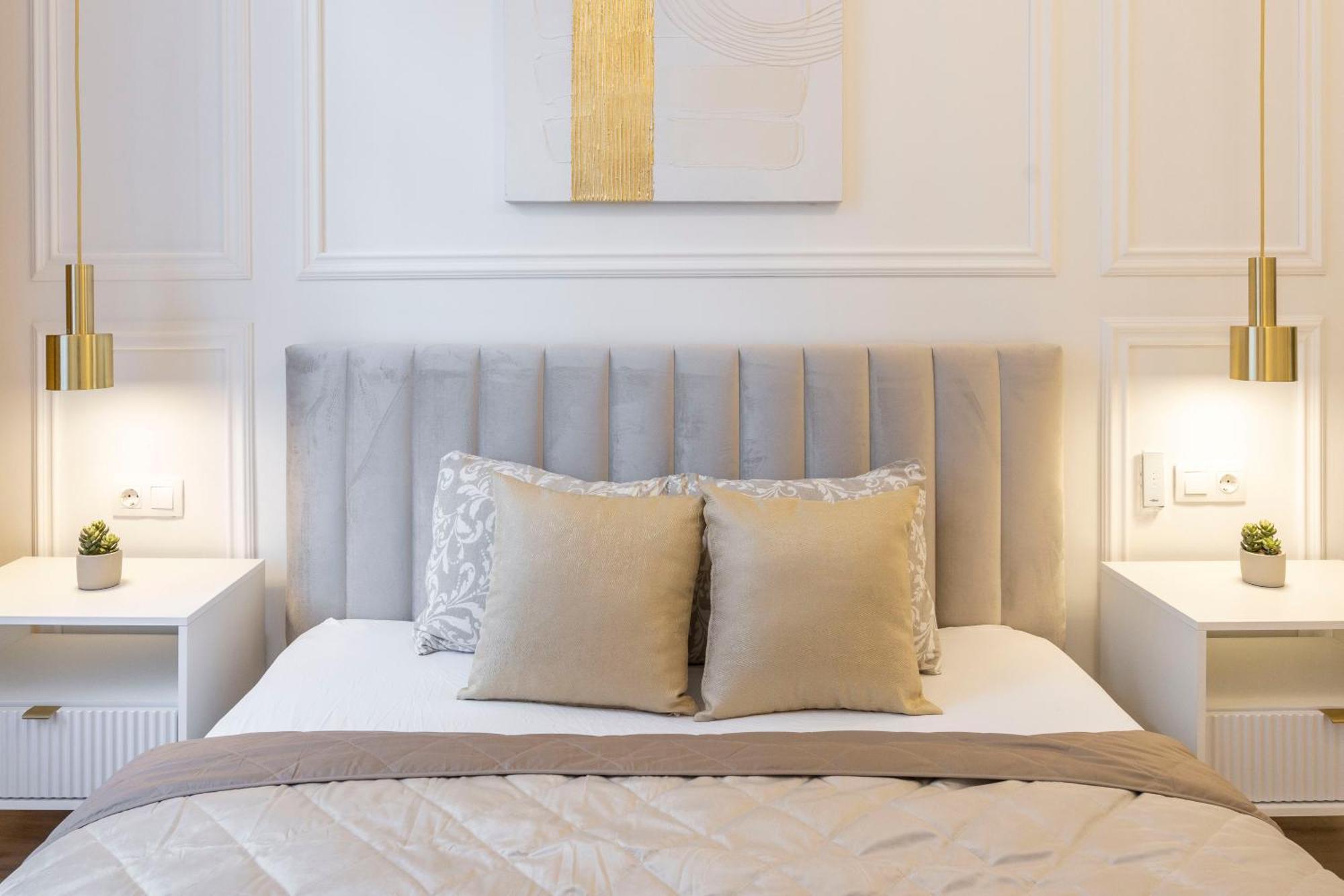 Exclusive & Prestigious Central Residence W/ Balcony Budapest Bagian luar foto