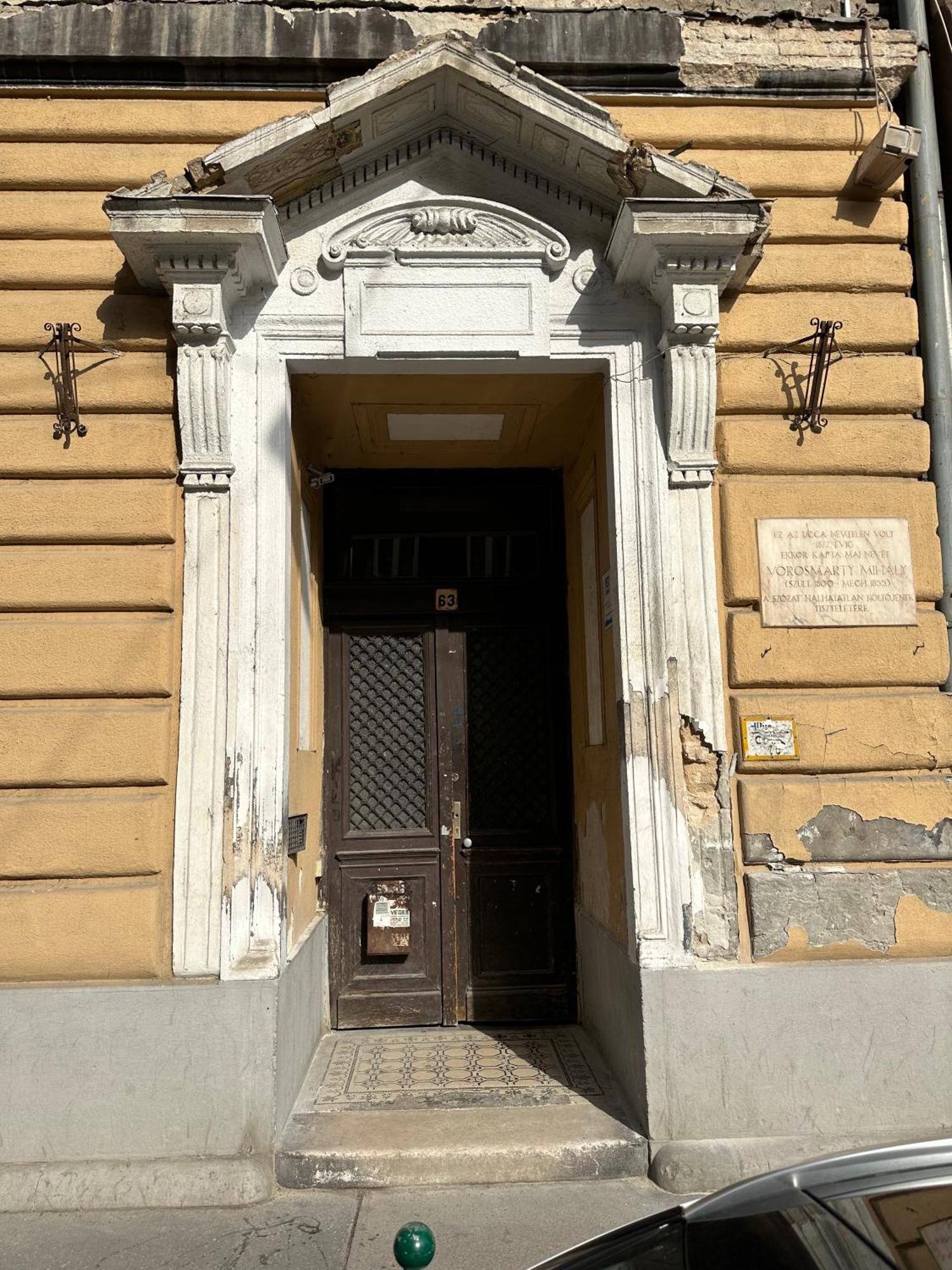 Exclusive & Prestigious Central Residence W/ Balcony Budapest Bagian luar foto